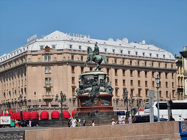 096-Памятник Николаю I